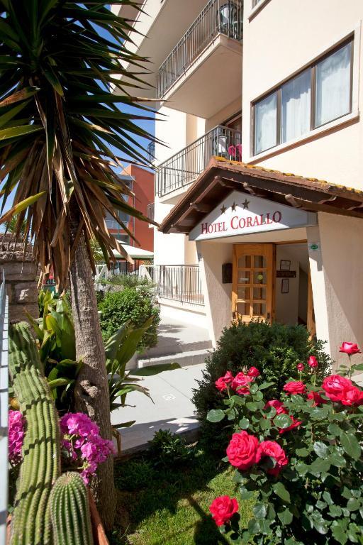 Hotel Corallo アルビニア エクステリア 写真